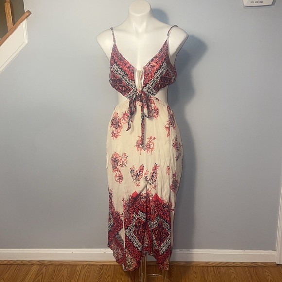 Free People Bella Floral Printed Jumpsuit Cutout Size Medium - Picture 3 of 13